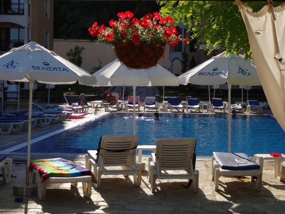 Bendita Mare Family Apartments Altın Kumlar Dış mekan fotoğraf